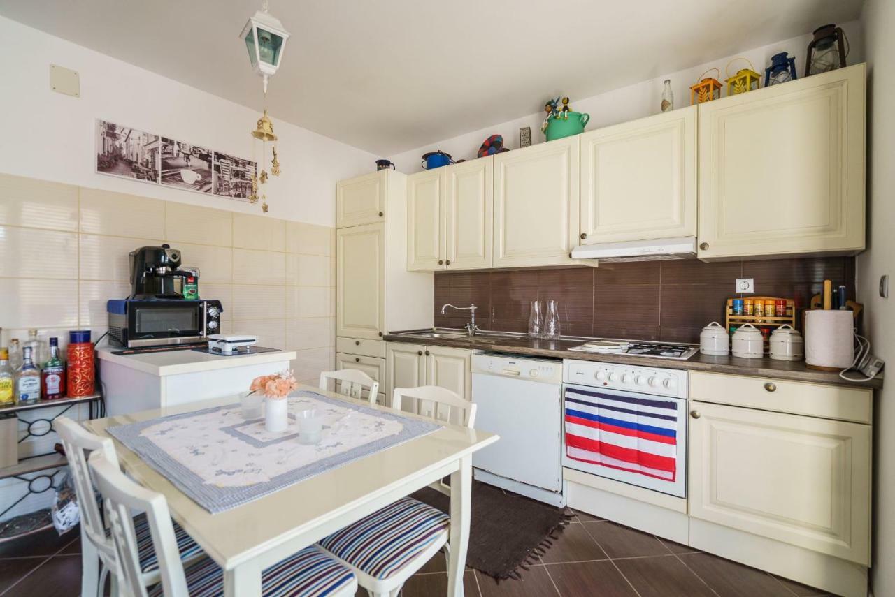 Terrasol Apartments Трогир Экстерьер фото